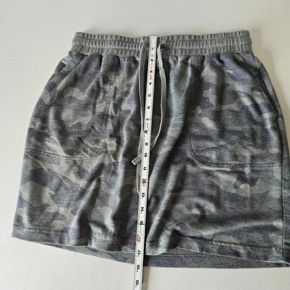 Jane & Delancey Skirt Women's L Green Camo Elastic Waist Drawstring Pockets